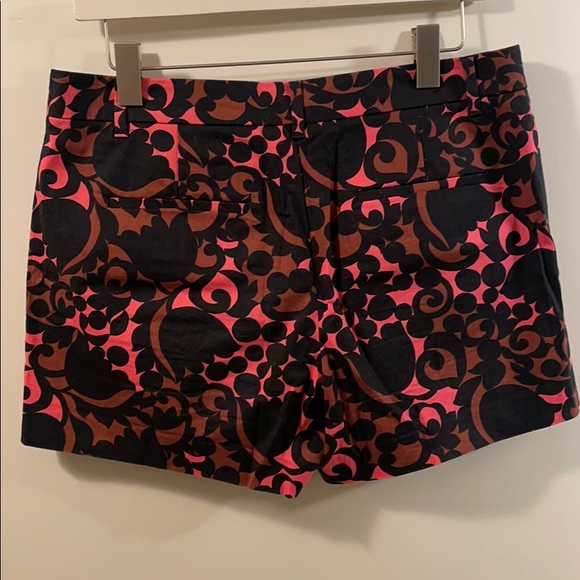 Ann Taylor Devin Fit Shorts - Picture 2 of 7